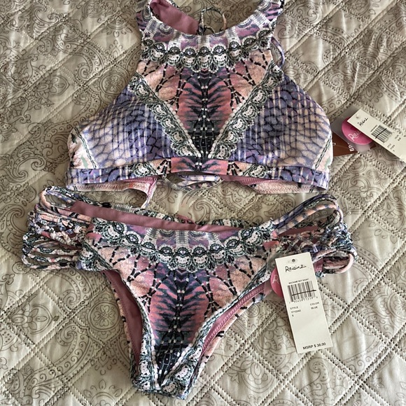 Raisins swimsuit - Picture 1 of 2